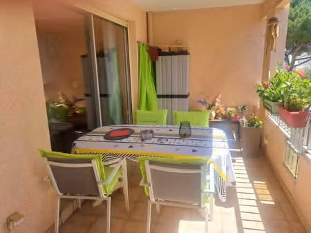 beau 4 pièces de 86 m2 avec 2 terrasses  parking et cellier