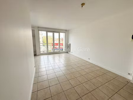 exclusivité sartrouville 13 min gare quartier la vaudoire appartement 2 pièces de 42 m²