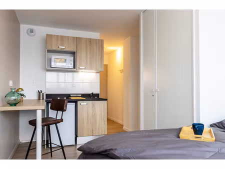studio meublé et équipé en coliving – bron (vinatier)