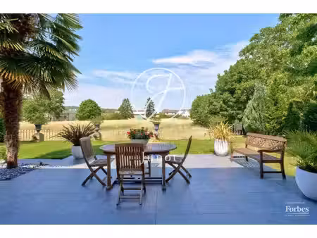 croissy-sur-seine - maison - 179m² (surface totale de 242m²) - 6 pièces - 5 chambres - ter
