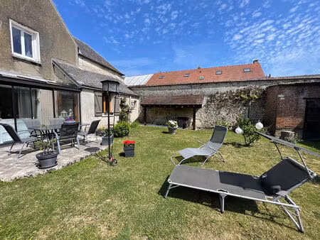 charmante maison rénovée avec jardin à pussay