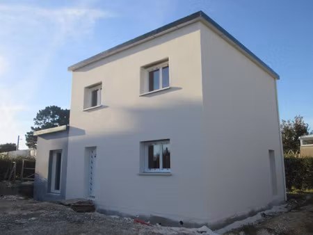 location maison 4 pièces 86 m² à saint-pierre-de-mons (33210)