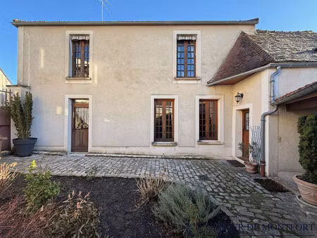 maison ancienne montfort l'amaury