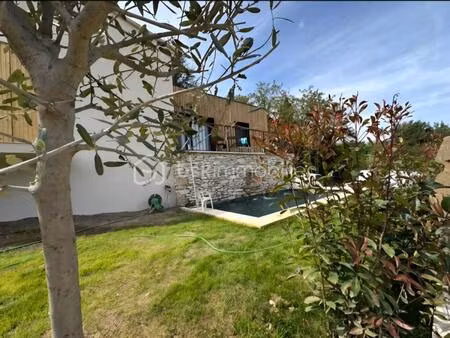 maison contemporaine de 100 m² à saint-martin-de-castillon
