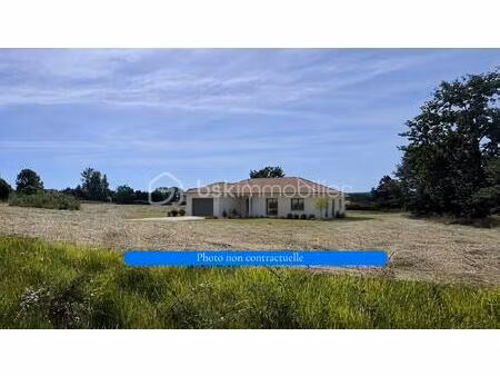 terrain de 1 570 m² à peyrignac