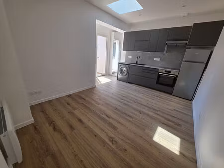 2 pièces cosy à louer à maisons-laffitte  idéalement situé !