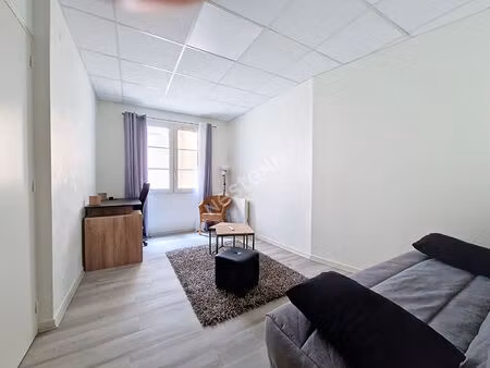 a louer appartement t1 meublé hyper centre poitiers rue arsene orillard