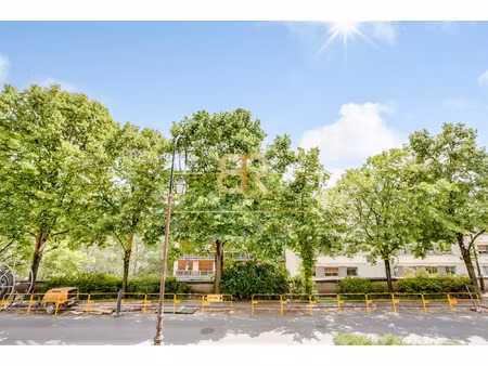 saint cloud / lumineux / ligne l / t2