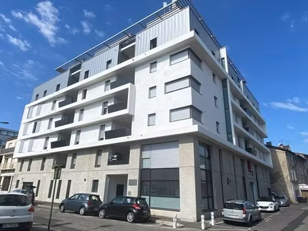 a louer t2 de 53m² avec balcon - centre ville de valence