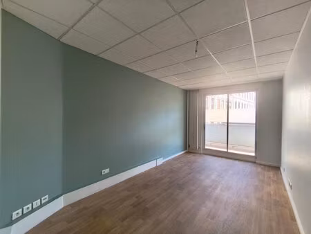 local professionnel bureaux