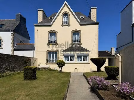 maison 8 pièces de 117 m2 à plouhinec
