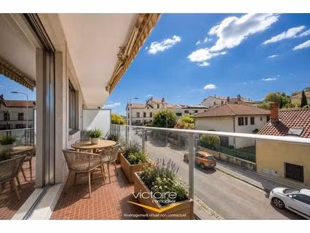 lyon 3 - magnifique t3 de 89 m² avec plus de 14 m² de balcon dans belle résidence montchat