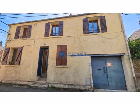 maison de ville 5 chambres  garage la fere