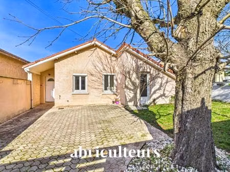 maison familiale de 162 m² avec piscine intérieure  5 chambres et véranda – rillieux-la-pa