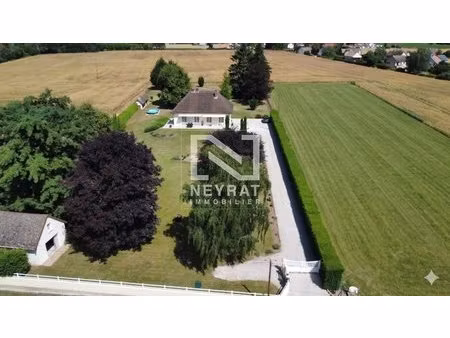 propriété d'exception sur 6 472 m² – terrain constructible détachable 1500 m²– piscine – d