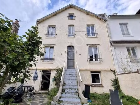 maison 4 pièces 70 m²