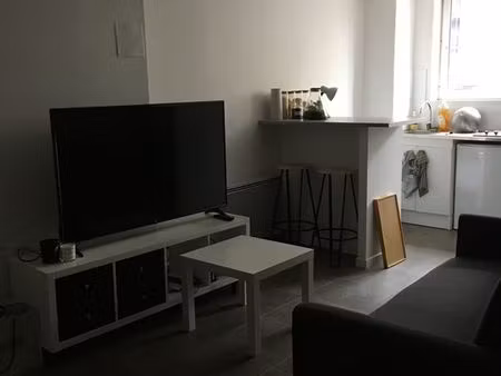 t2 plein centre de valenciennes pour location étudiant