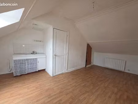 appartement 1 pièce 13 m²
