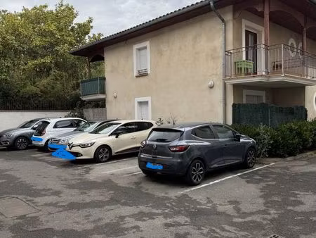 place de parking plein centre ville