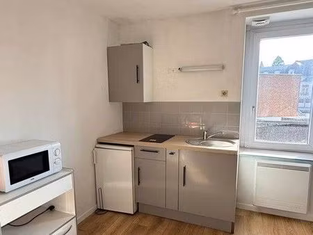 logement meublé 15 m² centre cambrai – cuisine privée + sdb neuve (juillet 2026)