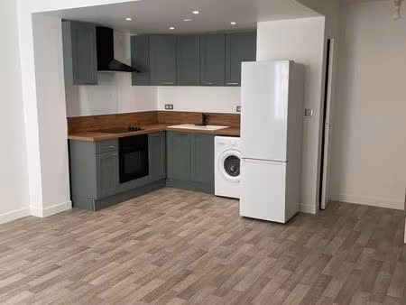 appartement f3 centre ville 67m2 750