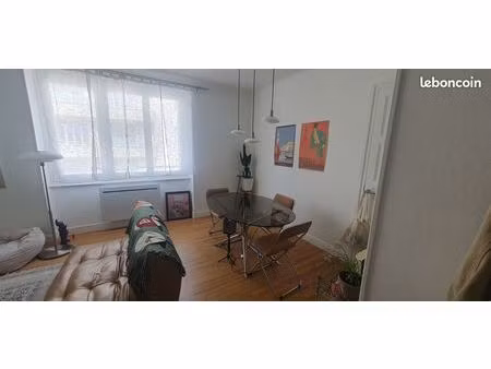 particulier loue appartement 42m² lumineux proche centre chamalières