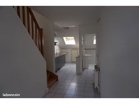 loue t2 charleville-mezieres