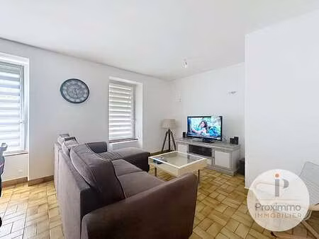 location appartement 4 pièces à questembert (56230) : à louer 4 pièces / 96m² questembert