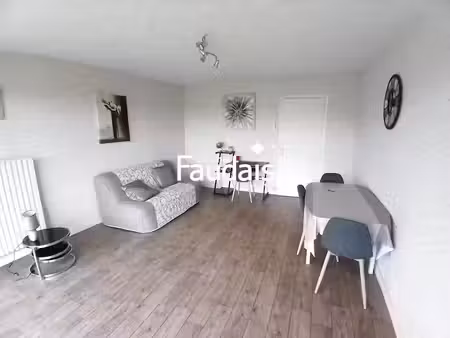 location meublée appartement 1 pièce 33.63 m² à agneaux (50180)  445 €
