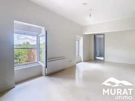 appartement t3 avec stationnement privatif