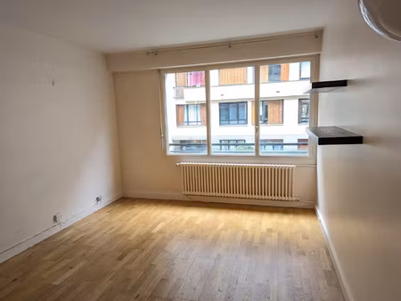 location 2 pièces non meublé 50m2 paris 75016 passy