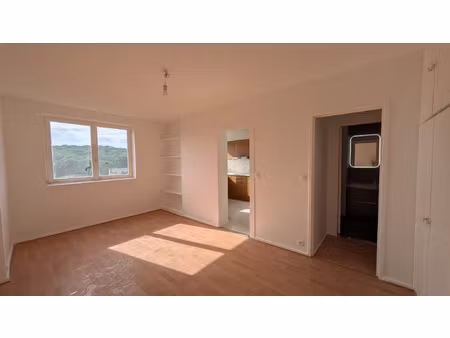 appartement 2 pièces - 41 44m2