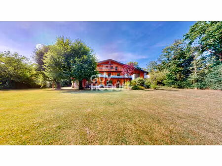 maison grignon 14 pièces 389.07 m2 - dpe c
