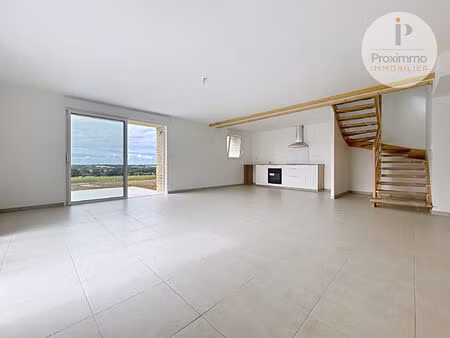 a louer - longere en pierres entierement renovee - 3 chambres - dpe: a - 35470 - bain de b