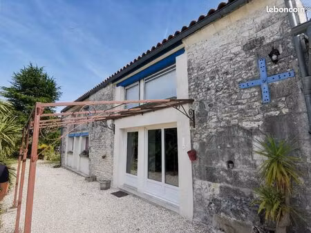 longère charentaise + dépendance