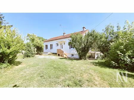 cadre bucolique et vue dégagée pour cette maison familiale r