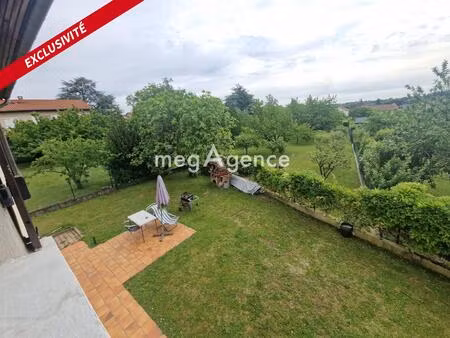 maison familiale de 152 m² avec jardin arboré sur 758 m² – saint-genis-laval