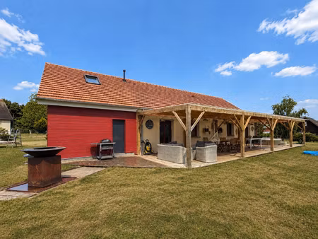 jolie villa récente dans la campagne entre livarot - saint p