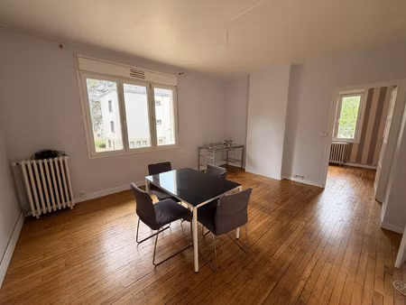 quartier les justices - appt t4 à rénover
