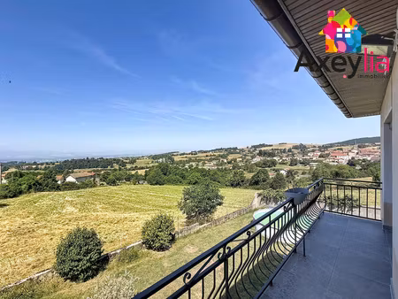 a vendre - secteur balbigny - maison individuelle avec terrain