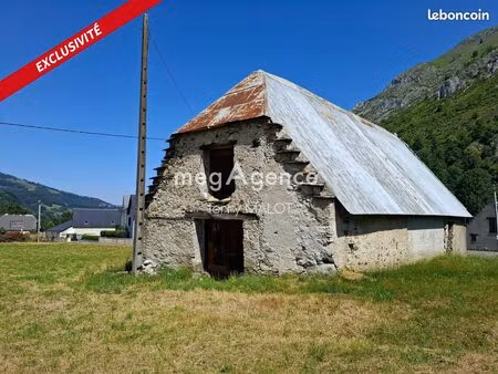 grange 1 pièce 112 m²