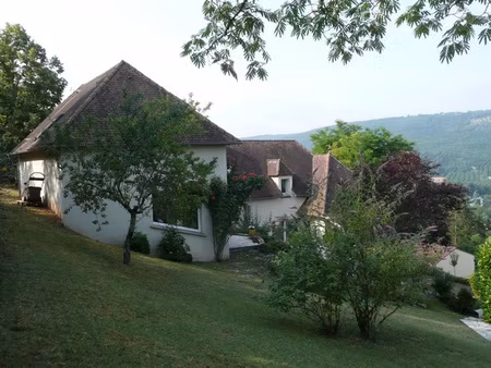 maison atypique avec vue dominante souillac vallée de la d