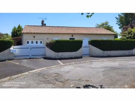 pavillon de plain-pied avec terrain