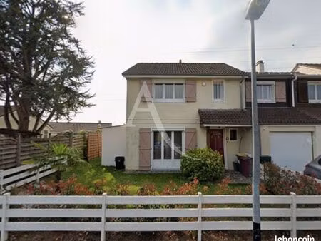 maison 6 pièces 110 m²