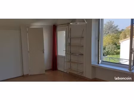 studio dans villa