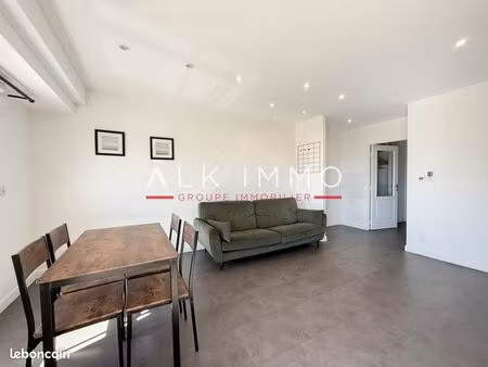appartement 3 pièces 64 m²