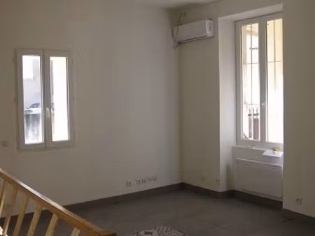 a louer appartement sur deux niveaux