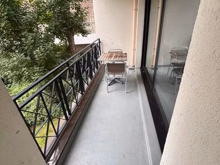 appartement t3 quartier république rue inkermann  lille  parking  meublé