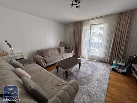 appartement 3 pièces 69 m²