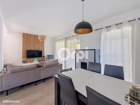 maison 4 pièces 130 m²